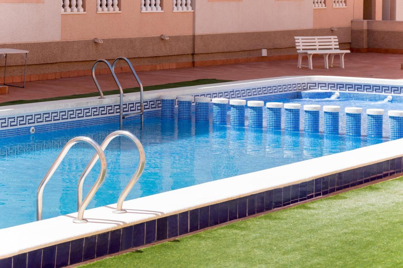 Apartamento Asta Apartamento Torrevieja Exterior foto