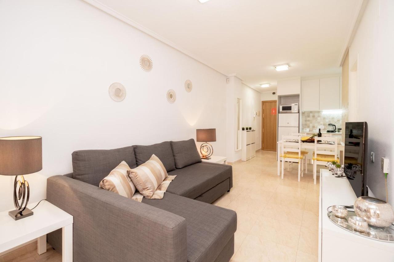 Apartamento Asta Apartamento Torrevieja Exterior foto
