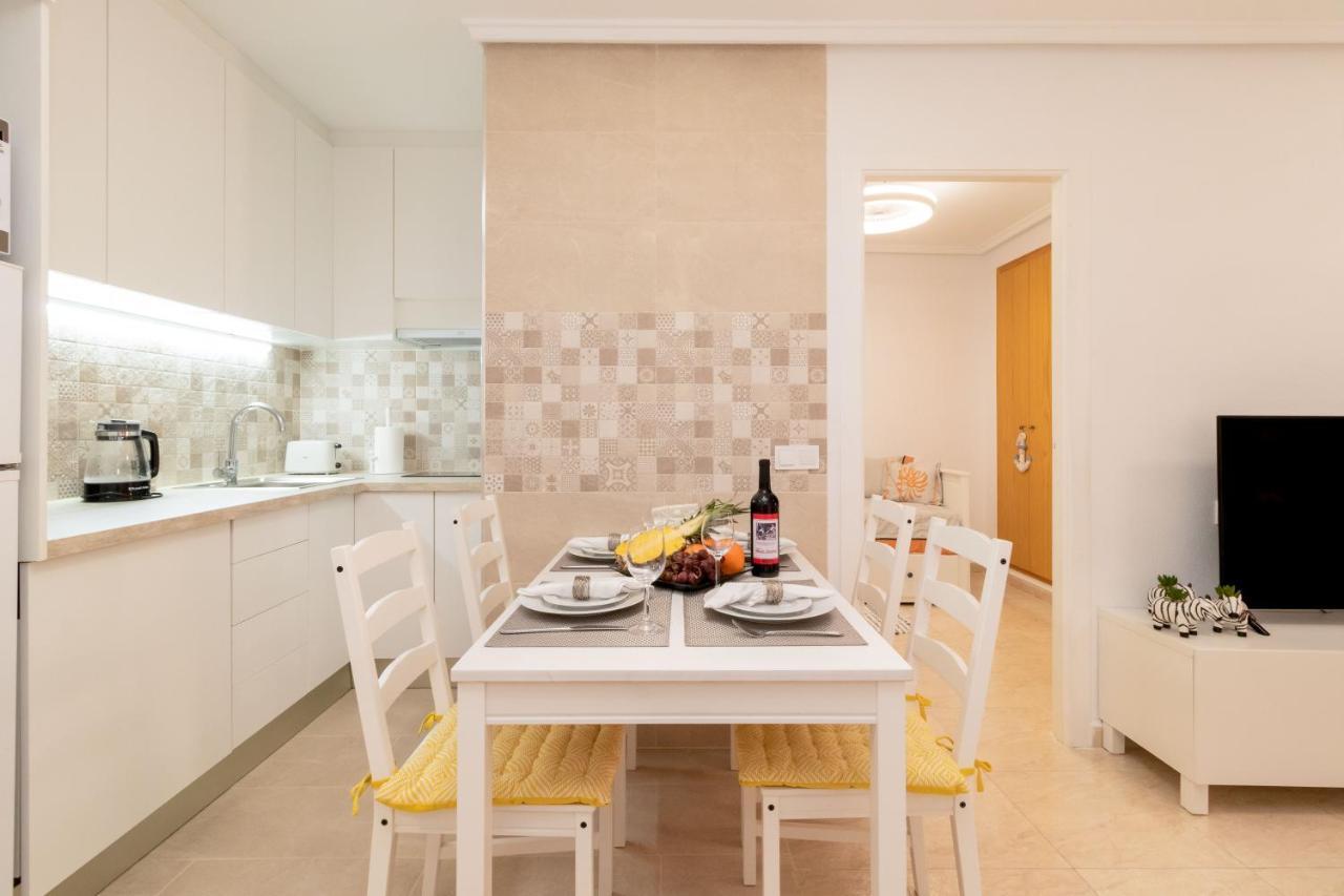 Apartamento Asta Apartamento Torrevieja Exterior foto