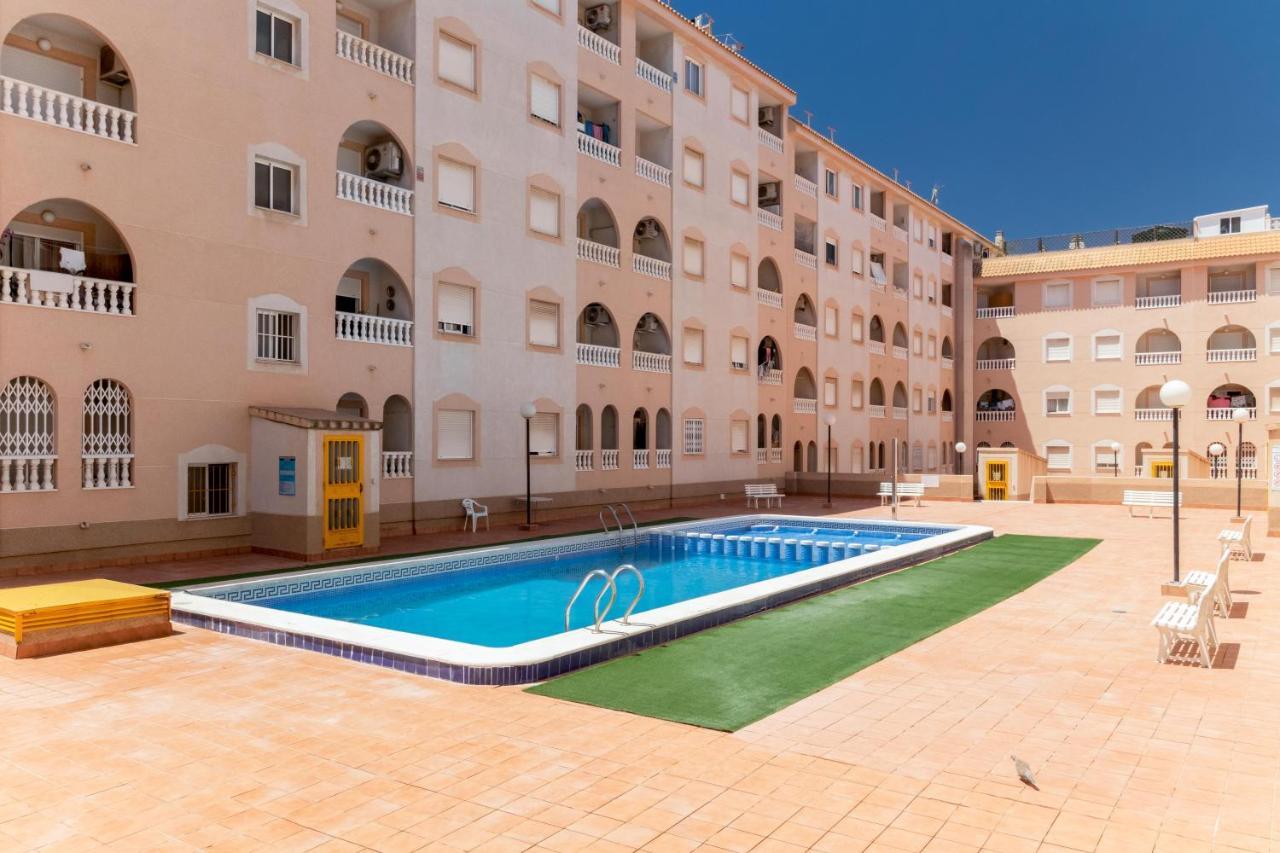 Apartamento Asta Apartamento Torrevieja Exterior foto