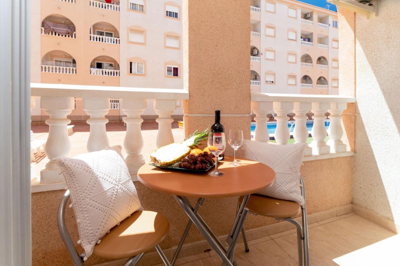 Apartamento Asta Apartamento Torrevieja Exterior foto