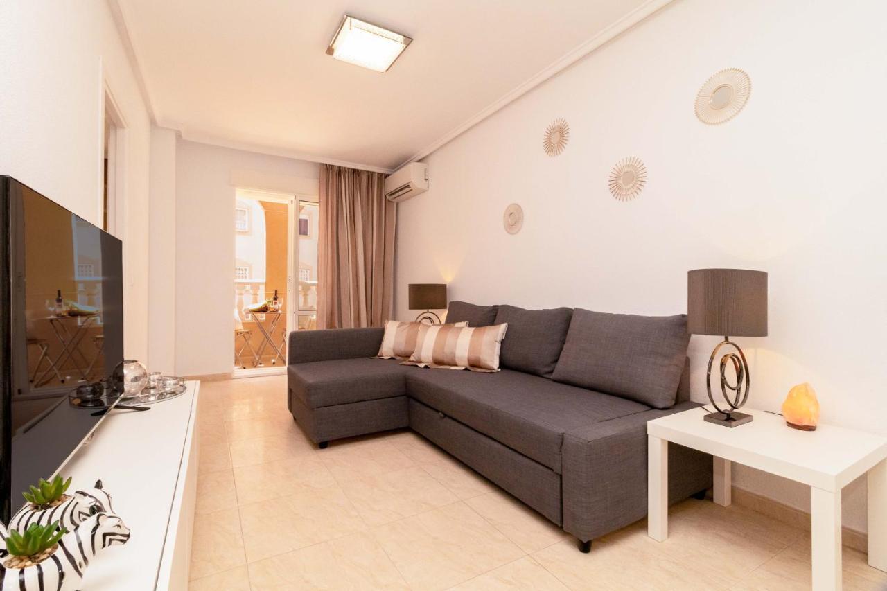 Apartamento Asta Apartamento Torrevieja Exterior foto
